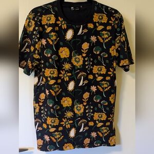 New Simon's mushroom t-shirt